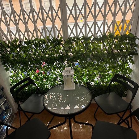 Apartamento Playa Del Cura Torrevieja Luaran gambar