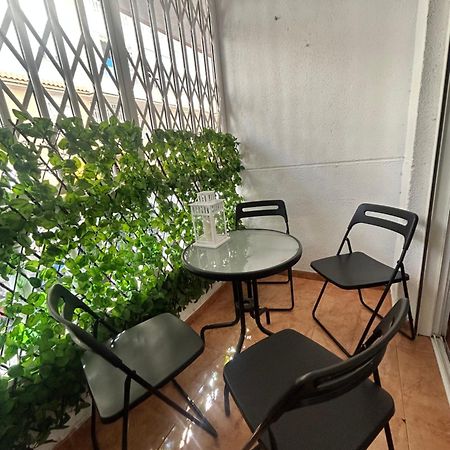 Apartamento Playa Del Cura Torrevieja Luaran gambar